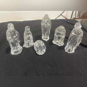 Clear Glass Art Figurines Nativity Set